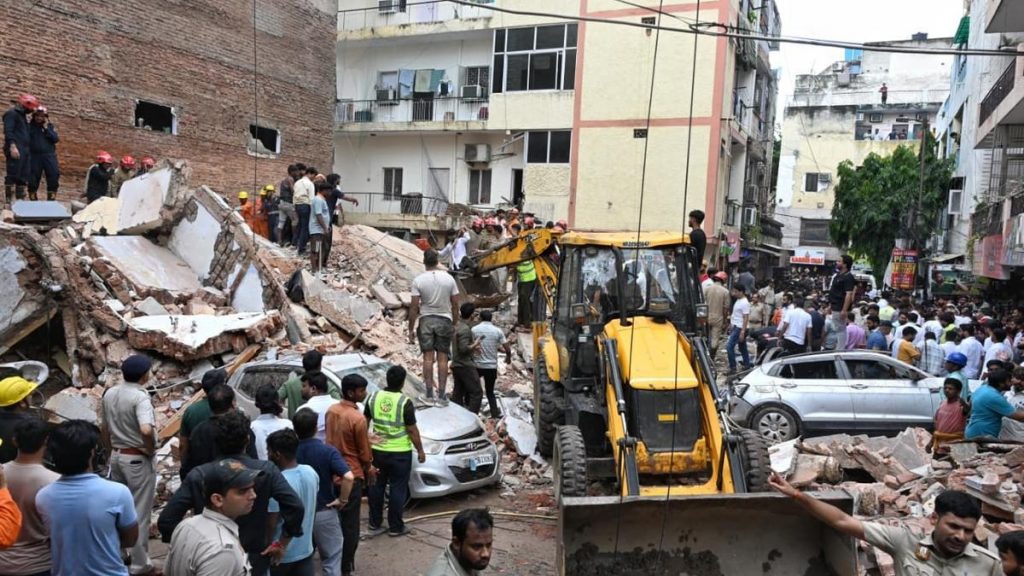 Delhi Satya Niketan Building Collapse