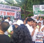Pune: Hinjawadi Residents, IT Employees Protest Over Potholes, Traffic; Aaditya Thackeray Joins March