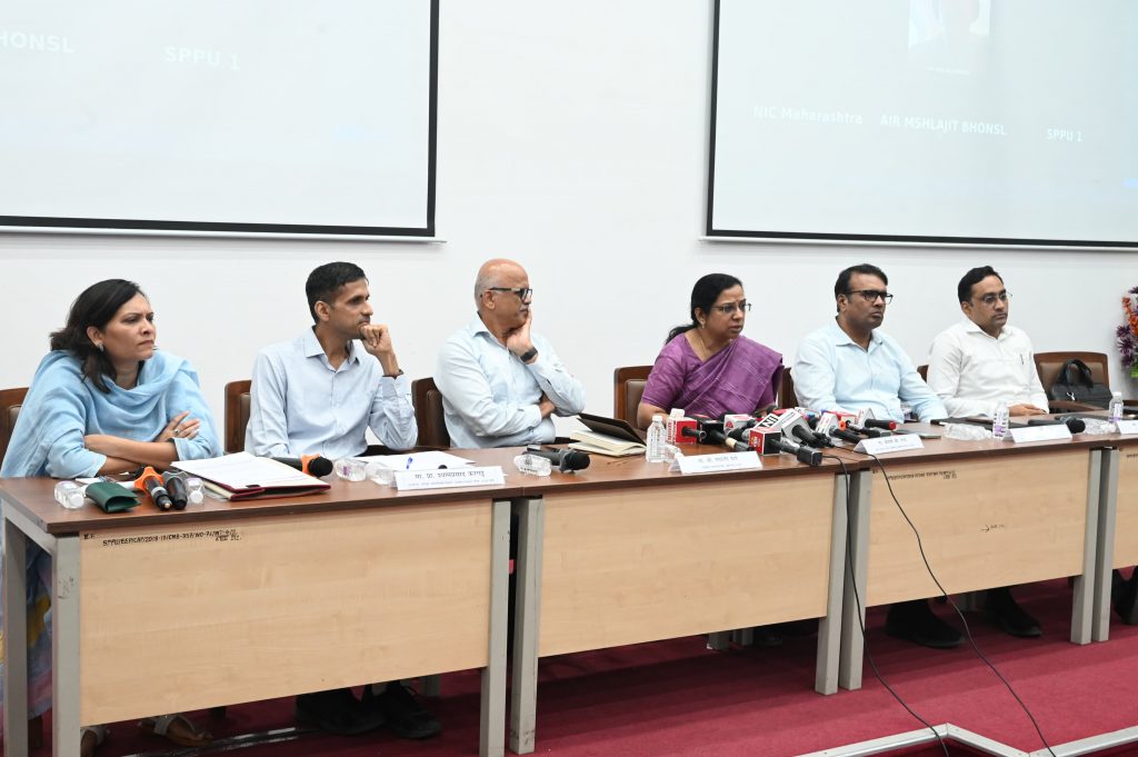 OMR System to Continue for Next One Year, Says Maharashtra Task Force
