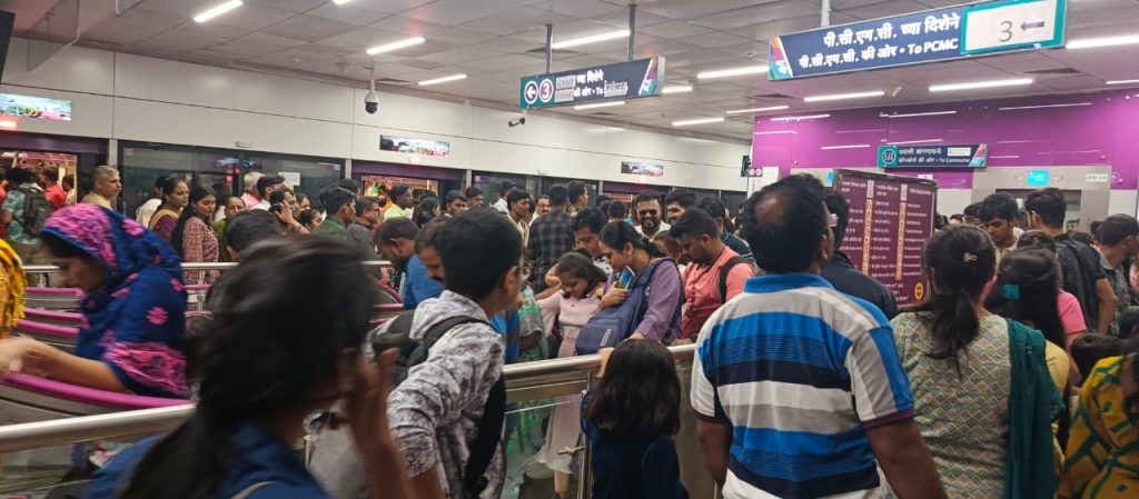 Pune Metro Records 48.32 Lakh Passengers During Ganeshotsav 2026