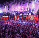 Punit Balan’s DJ-Free Joint Dahi Handi Draws Massive Crowd, Pune Witnesses a Historic Celebration