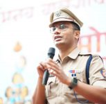 Six Bangladeshi Women Found During Police Raid in Pune’s Budhwar Peth; Agent Detained