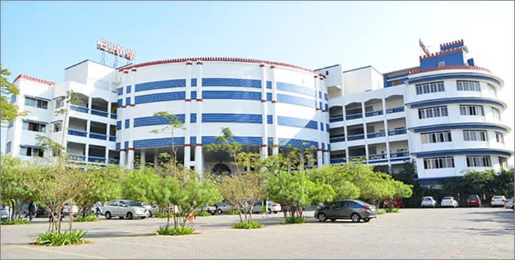 Administrator Board Appointed at Shri Balaji University in Tathawade Following High Court Order
