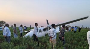 Aircraft Lands In Open Field During Training Flight