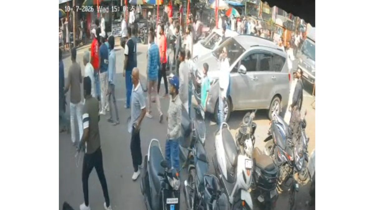 Car Rampage in Pune’s Camp Area Leaves Several Vehicles Damaged