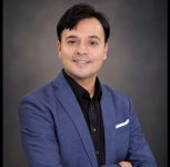 Pune Ophthalmologist Dr Vardhaman Kankariya Named Among World’s Top 50 Eye Specialists
