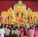 Maha Ashtami Celebrated at Hadapsar’s Poona Bango Sanmilani Durga Puja; Free Bhog Prasad for All