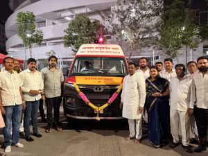 MLA Pathare Raises Over Rs 1 Lakh for CM Relief Fund