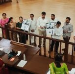 Pune Drinking Water Issue: NCP Corporators Gift Water Purifiers to Mayor, PMC Commissioner in Protest