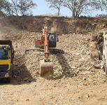 Palace Orchid Road Slope Work Begins in Mohammadwadi-Undri, Corporator Nivrutti Anna Bandal Inspects Site