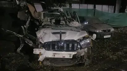 Pune-Bengaluru Highway Accident
